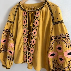 Free People BOHO gold/ yellow ethnic embroidered festival swing jacket size XS/S